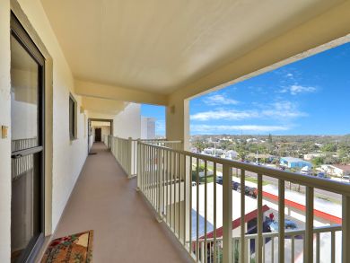 Cocoa Beach Condo 939262