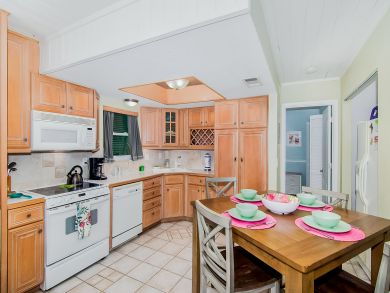 Cocoa Beach Condo 939281