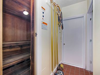 Cocoa Beach Condo 939302