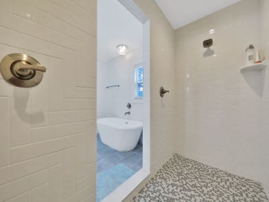 St. Augustine Home 939303