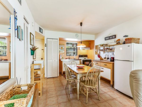 One Bedroom Marco Island Vacation Condo Sleeps 4 Guests