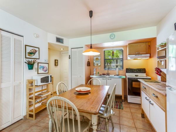 One Bedroom Marco Island Vacation Condo Sleeps 4 Guests