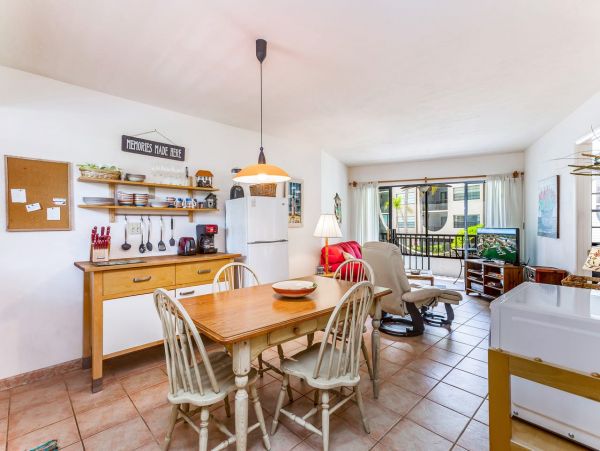 One Bedroom Marco Island Vacation Condo Sleeps 4 Guests