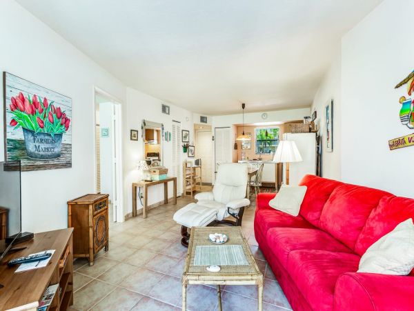 One Bedroom Marco Island Vacation Condo Sleeps 4 Guests