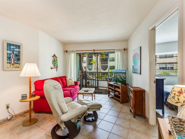 One Bedroom Marco Island Vacation Condo Sleeps 4 Guests