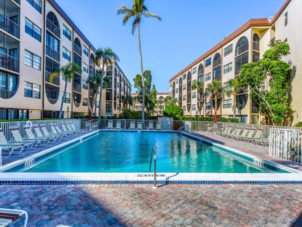 One Bedroom Marco Island Vacation Condo Sleeps 4 Guests