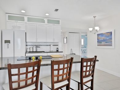 Treasure Island Condo 939371