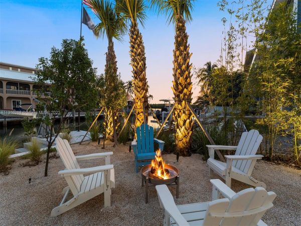 Islamorada Vacation Home Three Bedroom Plus Den
