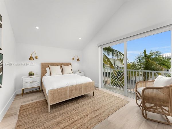 Islamorada Vacation Home Three Bedroom Plus Den