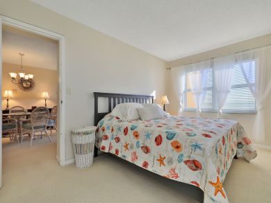 Treasure Island Condo 939438
