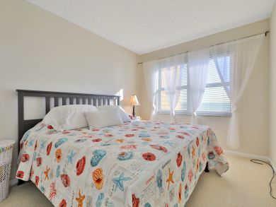 Treasure Island Condo 939438