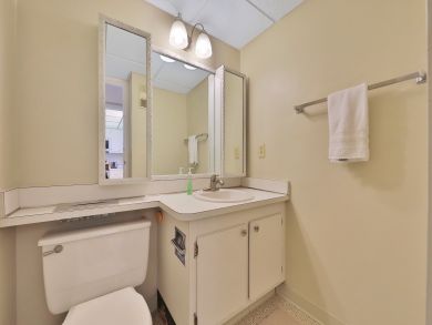 Treasure Island Condo 939438