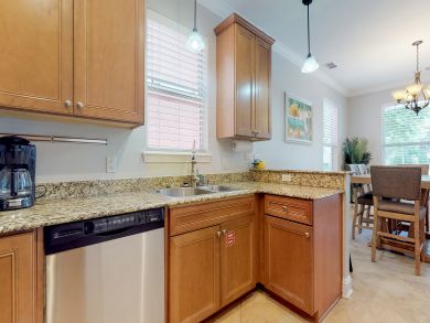 Destin Six Bedroom Vacation Home Sleeps 16 Destin Six Bedroom Vacation Home Sleeps 16