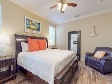 Destin Six Bedroom Vacation Home Sleeps 16 Destin Six Bedroom Vacation Home Sleeps 16