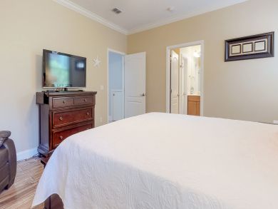 Destin Six Bedroom Vacation Home Sleeps 16 Destin Six Bedroom Vacation Home Sleeps 16