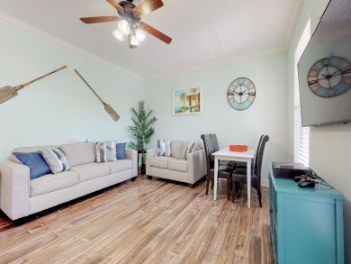 Destin Six Bedroom Vacation Home Sleeps 16 Destin Six Bedroom Vacation Home Sleeps 16