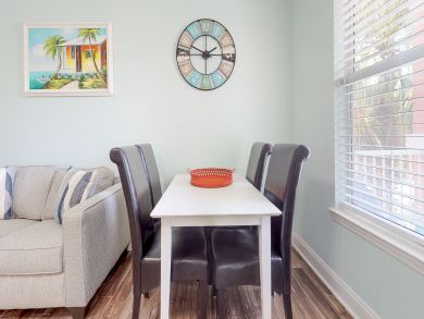 Destin Six Bedroom Vacation Home Sleeps 16 Destin Six Bedroom Vacation Home Sleeps 16