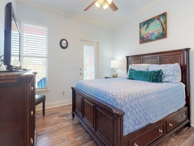 Destin Six Bedroom Vacation Home Sleeps 16 Destin Six Bedroom Vacation Home Sleeps 16