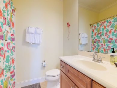 Destin Six Bedroom Vacation Home Sleeps 16 Destin Six Bedroom Vacation Home Sleeps 16