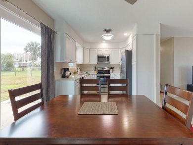 Daytona Beach Condo 939471