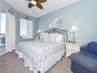 Destin Vacation Rental Condo 3 Bedrooms Partial Gulf View