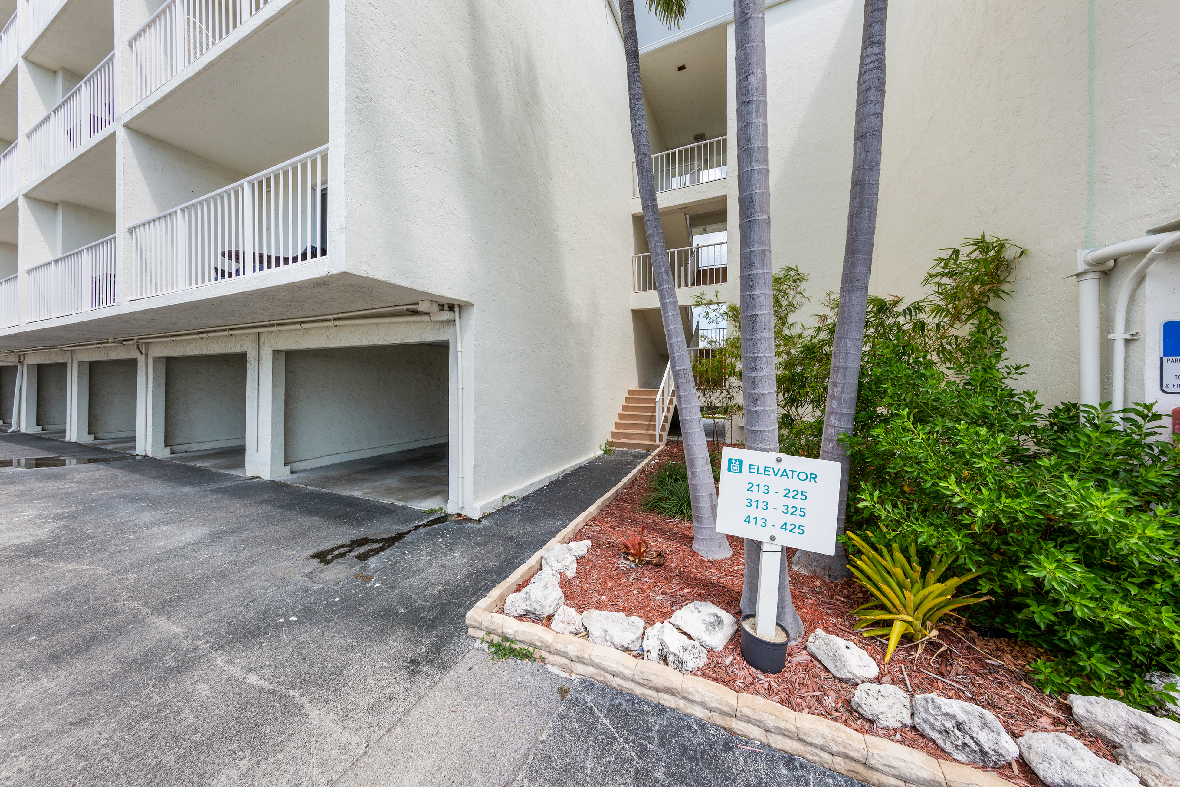 The Florida Keys Condo 939509