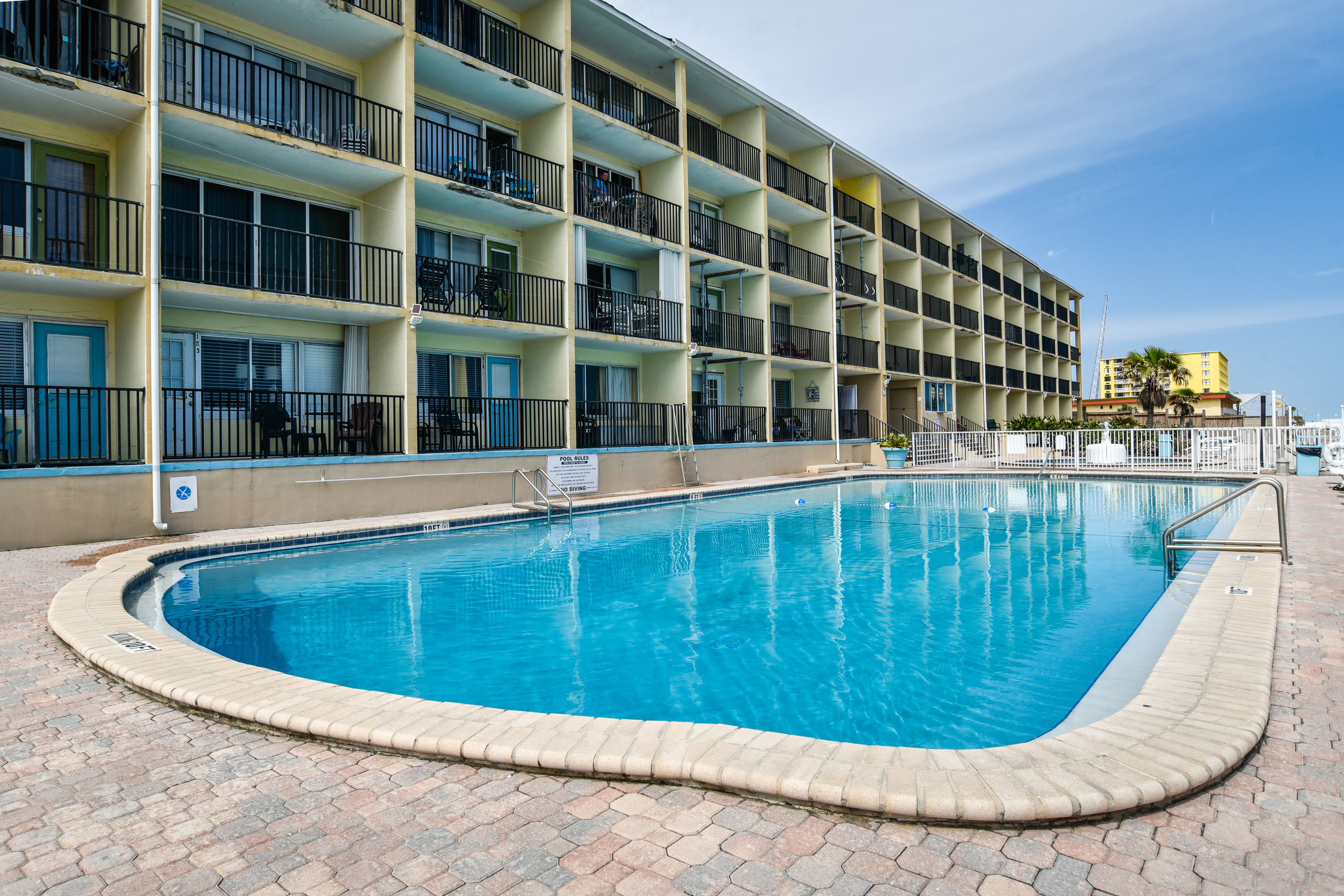 Daytona Beach Condo 939513