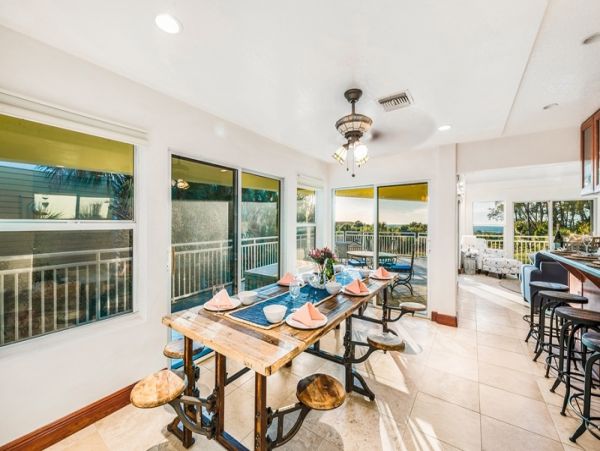 Beautiful Anna Maria Vacation Home with Private Beach Access