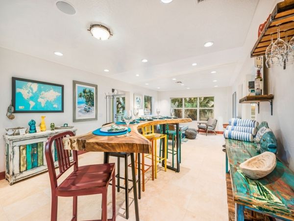 Beautiful Anna Maria Vacation Home with Private Beach Access