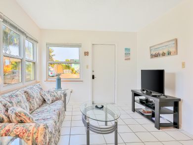 Cocoa Beach Condo 939550