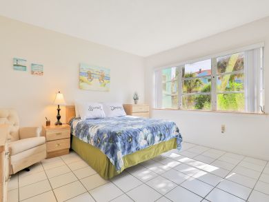Cocoa Beach Condo 939550
