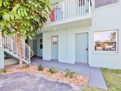 Cocoa Beach Condo 939550