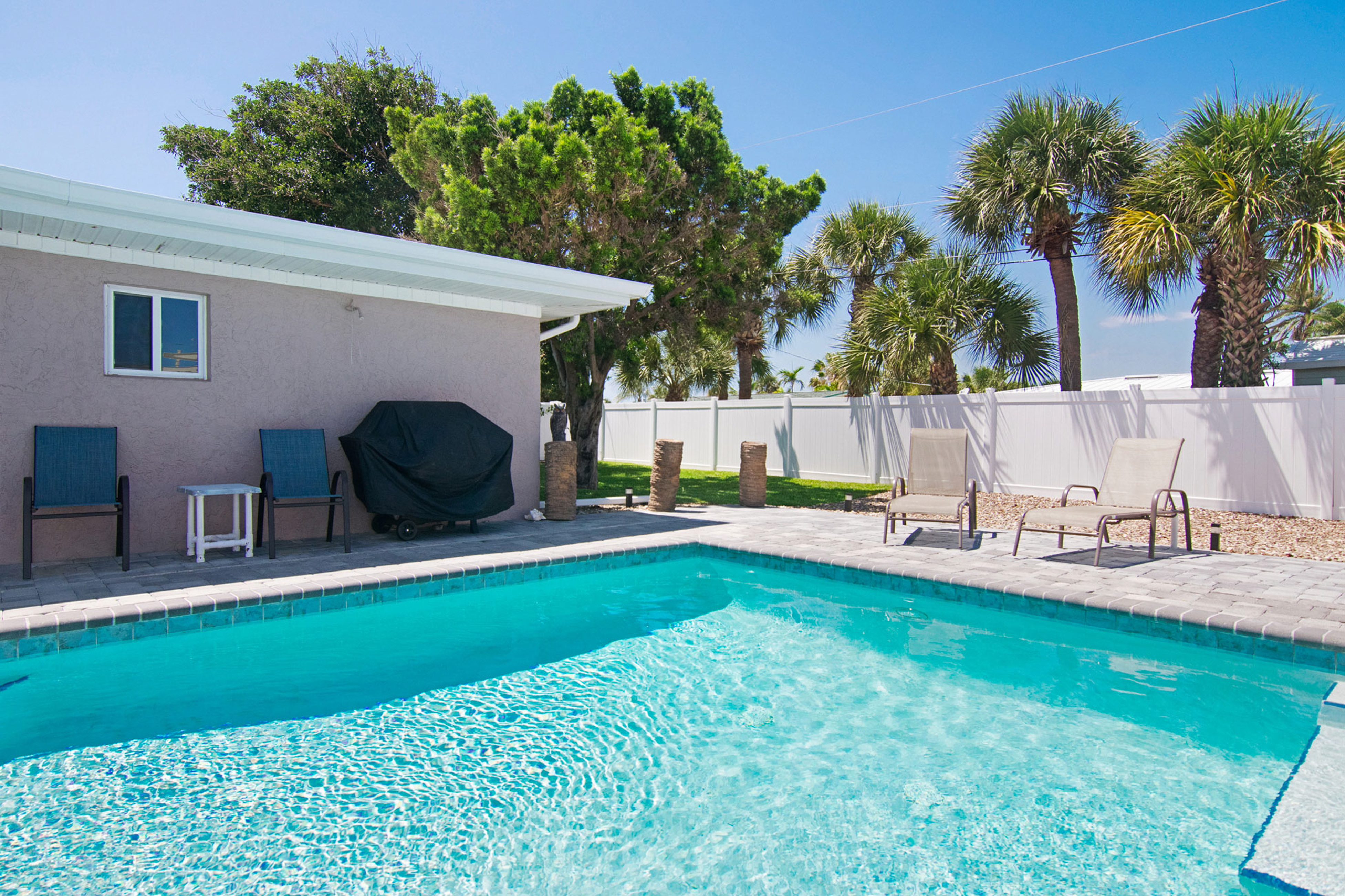 Cocoa Beach Home 939588