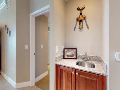 Daytona Beach Condo 939600