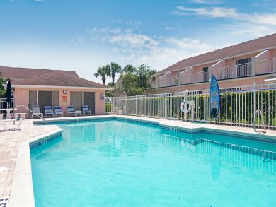 Cocoa Beach Condo 939606