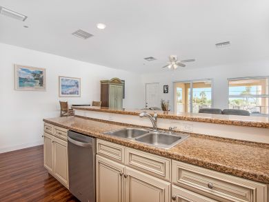 Cocoa Beach Home 939613