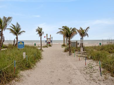 Cocoa Beach Home 939613
