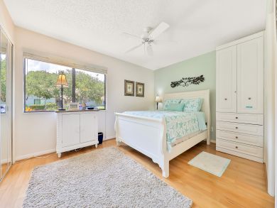 New Smyrna Beach Condo 939622