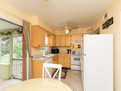 St. Augustine Home 939625
