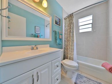 St. Augustine Home 939625