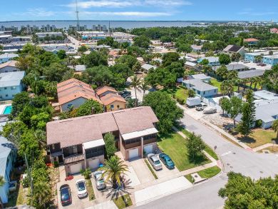Cocoa Beach Home 939640