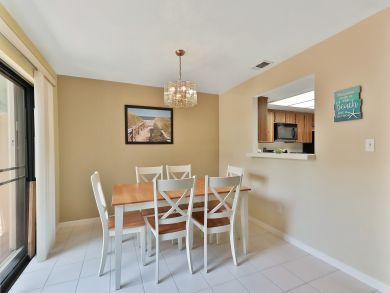 Cocoa Beach Home 939640