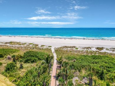 Cocoa Beach Home 939640