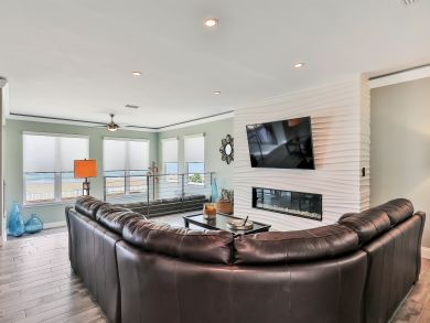 Daytona Beach Home 939669