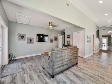 Daytona Beach Home 939669