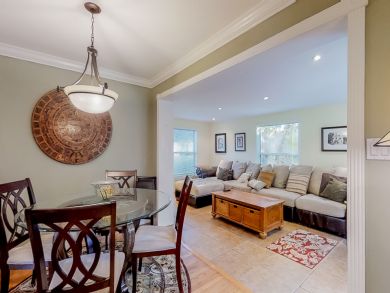 St. Augustine Home 939703