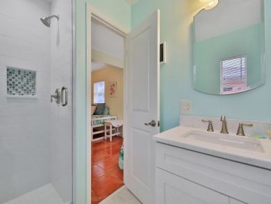 Cocoa Beach Home 939711