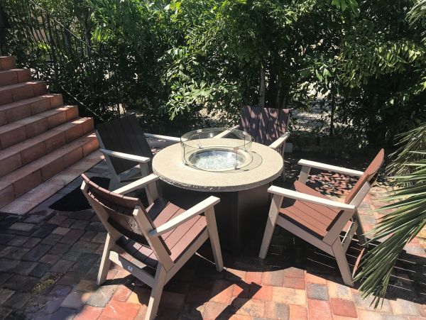 FLORIDA KEYS - MARATHON 4 BEDROOM TWO POOLS HOME ON CANAL