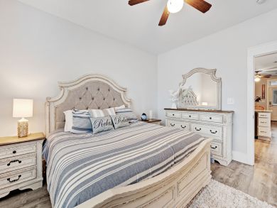 Mexico Beach Condo 939719