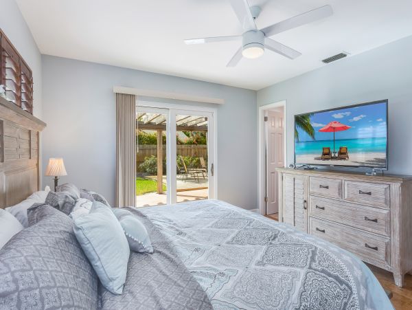 Charming 3 Bedroom Vacation Rental with Private Pool